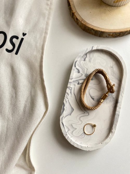Vide poche oval Marbré - Bohosi Atelier