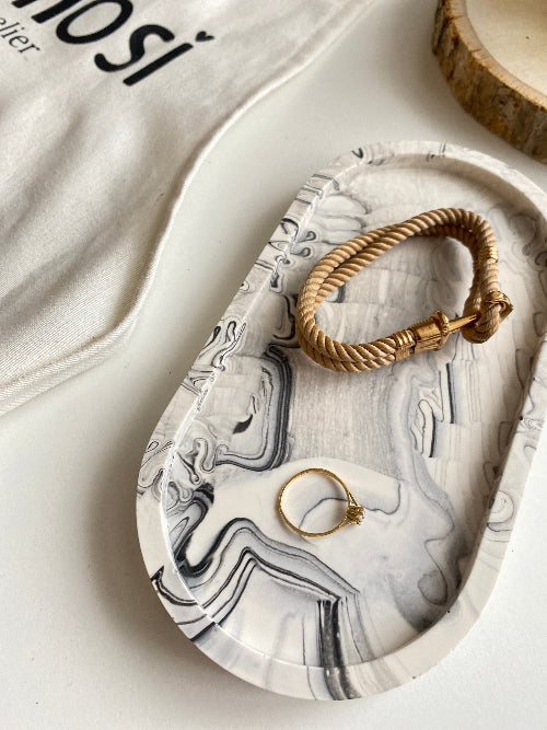 Vide poche oval Marbré - Bohosi Atelier
