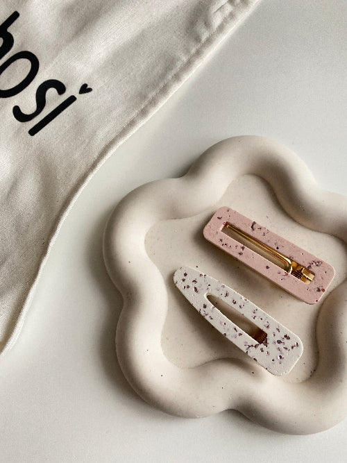Plateau - vide poches fleur gris - Bohosi Atelier